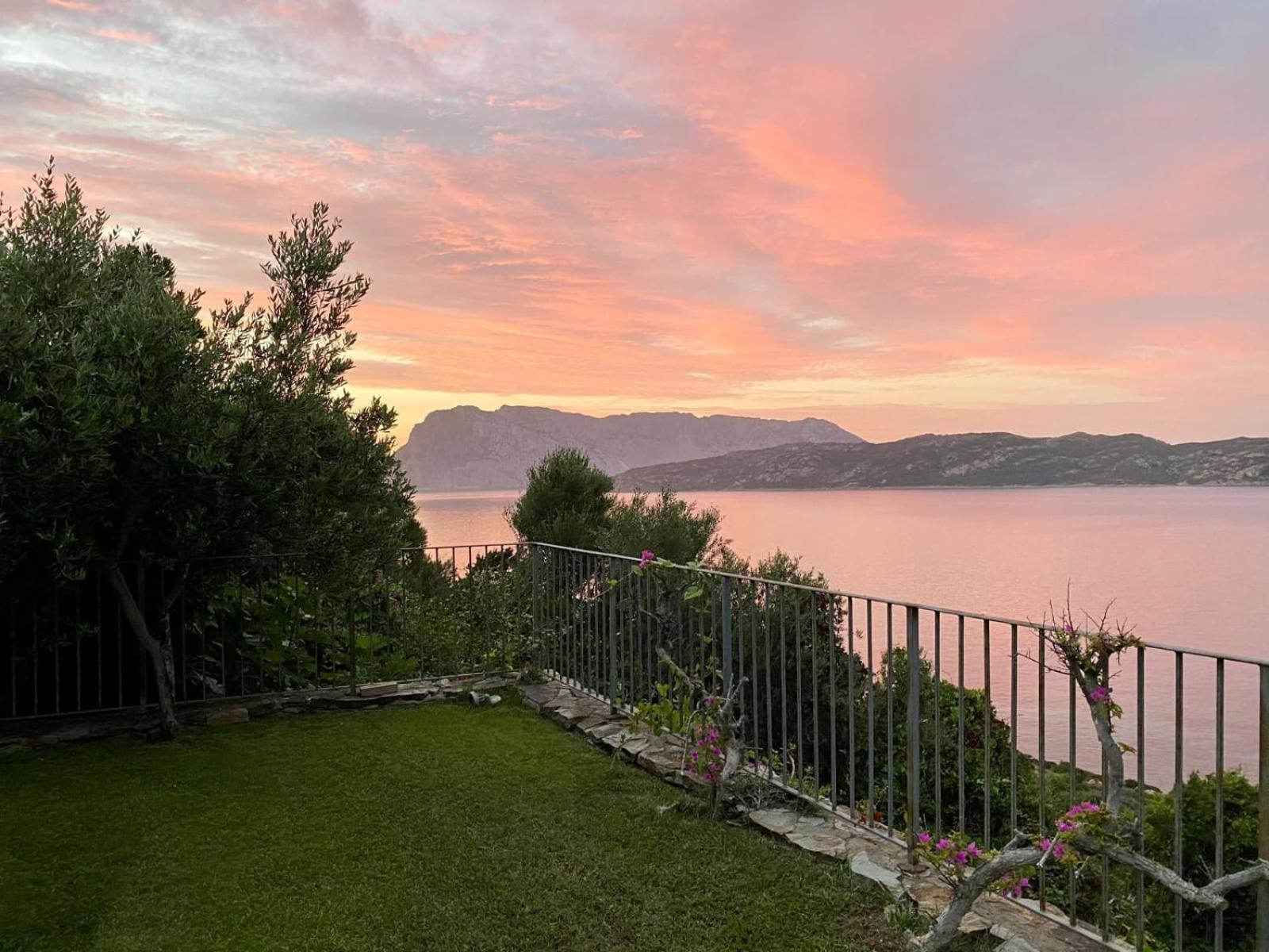 Villaggio Est A Capo Coda Cavallo San Teodoro San Teodoro  Exteriér fotografie