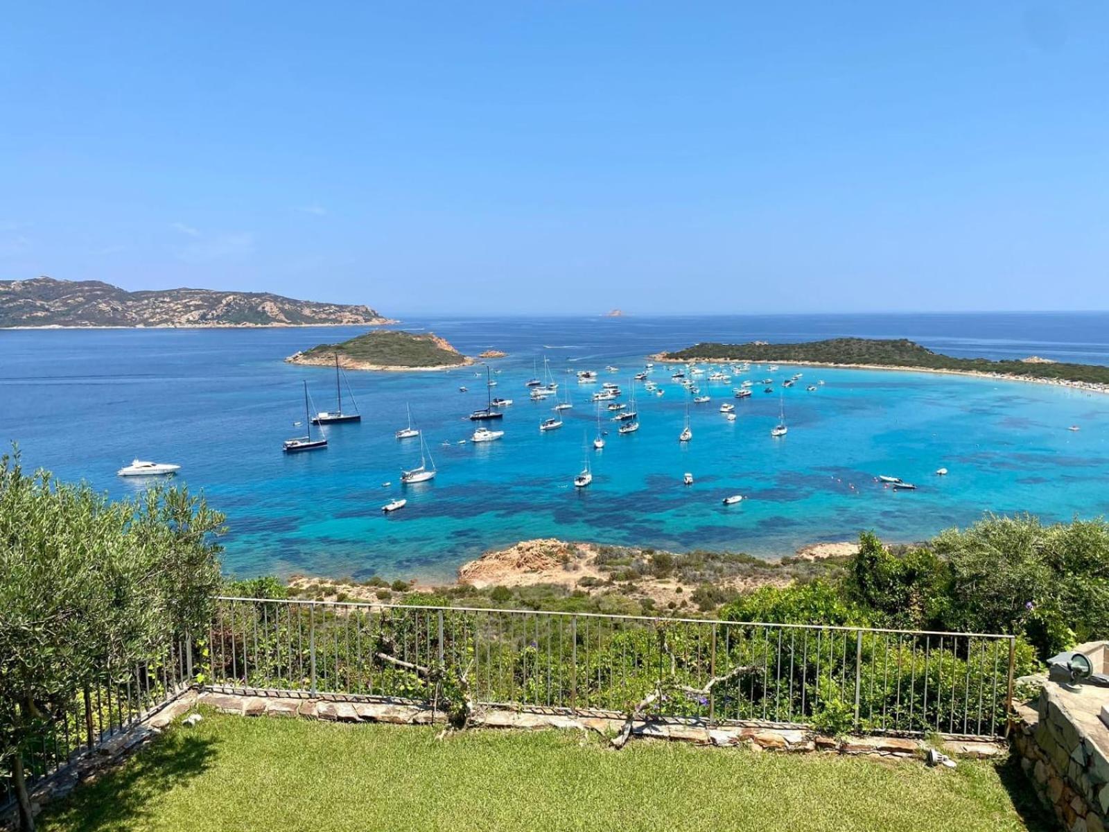 Villaggio Est A Capo Coda Cavallo San Teodoro San Teodoro  Exteriér fotografie